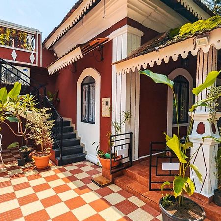 The First House By V3Homestay 4Bhk Private Pool カラングート エクステリア 写真